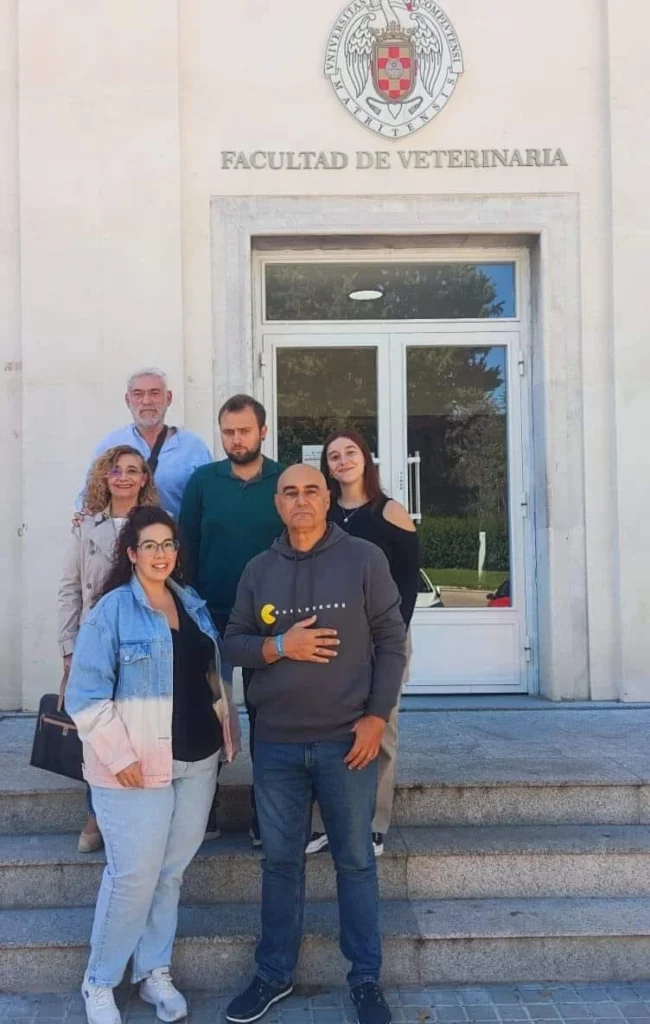 Reunión con nuestro equipo de investigación en la Facultad de Veterinaria de Madrid